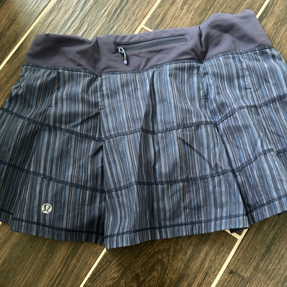 3 LULULEMON SKIRTS - Picture 7 of 7